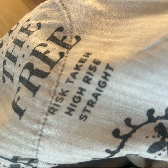 We The Free Risk Taker high rise straight jeans in taupe size 24 - Picture 11 of 12